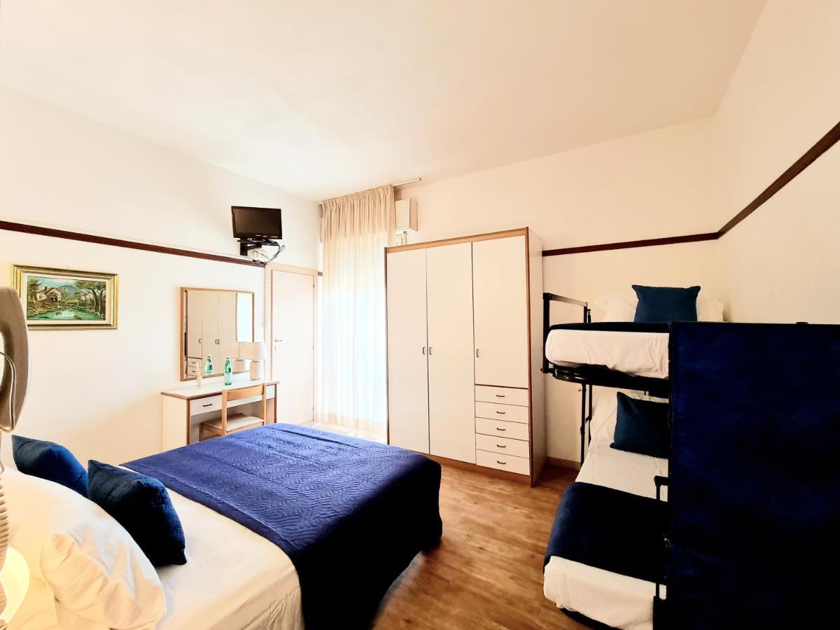 Club Hotel Residence Cesenatico Eksteriør bilde