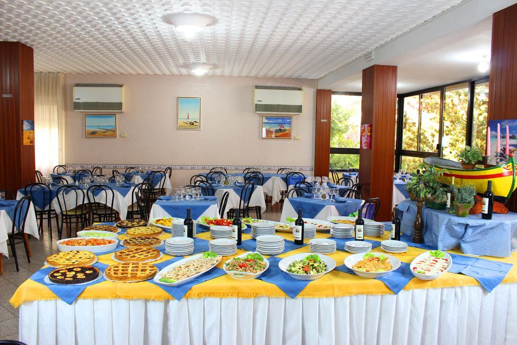 Club Hotel Residence Cesenatico Eksteriør bilde