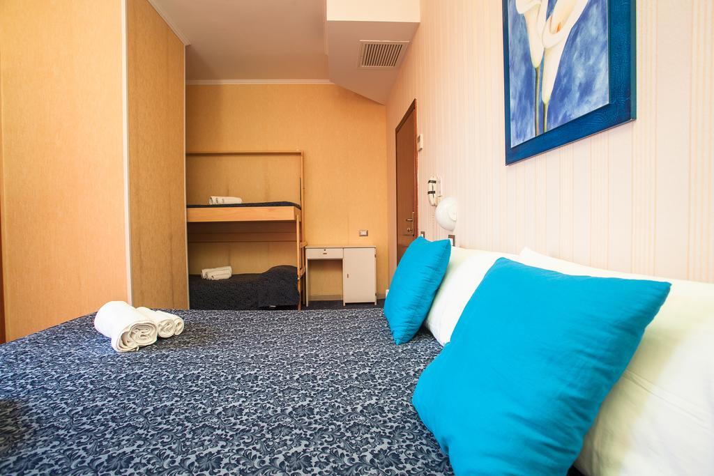 Club Hotel Residence Cesenatico Eksteriør bilde